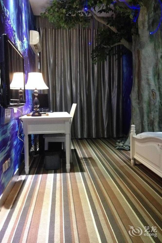 Huayu South City Hotel Wenjiang Экстерьер фото